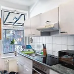 דירה Charmante 32 M² בארת'